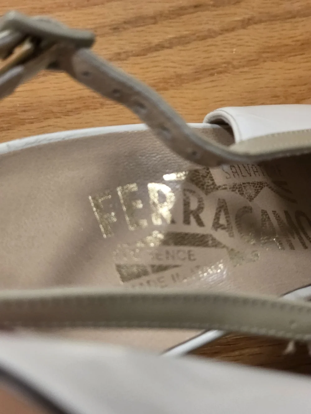 Salvatore Ferragamo Cream and Tan Leather Slingback 2 In a heels - Picture 4 of 5